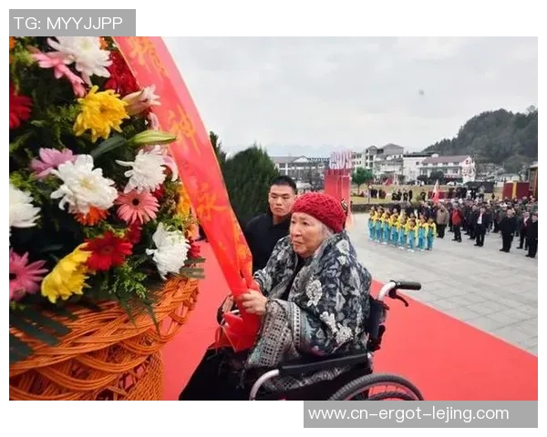 桑植县举行第三届自行车挑战赛 留念中国工农红军第二方面军长征动身九十周年